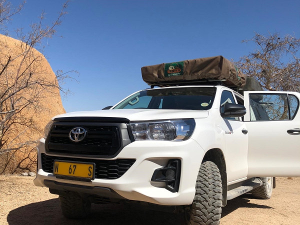 Crossroads Car Hire Toyota Hilux 2